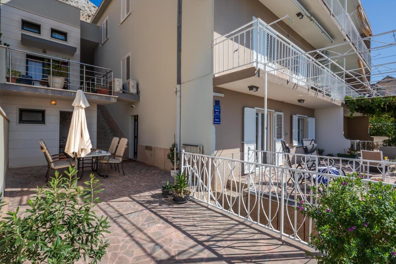 Holiday House Almissa Omis Bagian luar foto